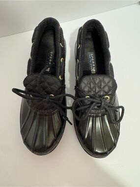 Sperry Top-Sider Saltwater Low Duck Shoes Quilted waterproof women’s size 7.5